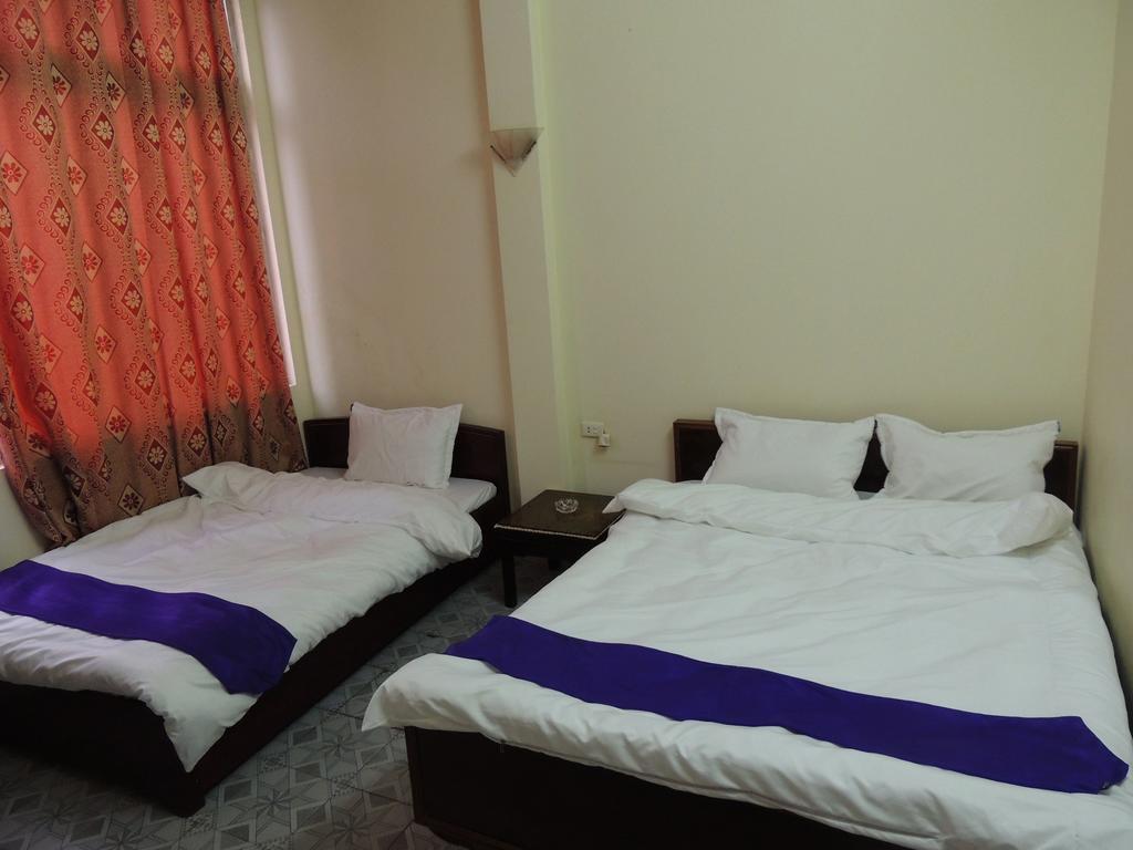 Halong Happy Hostel (Adults Only) Ha Long Exterior photo